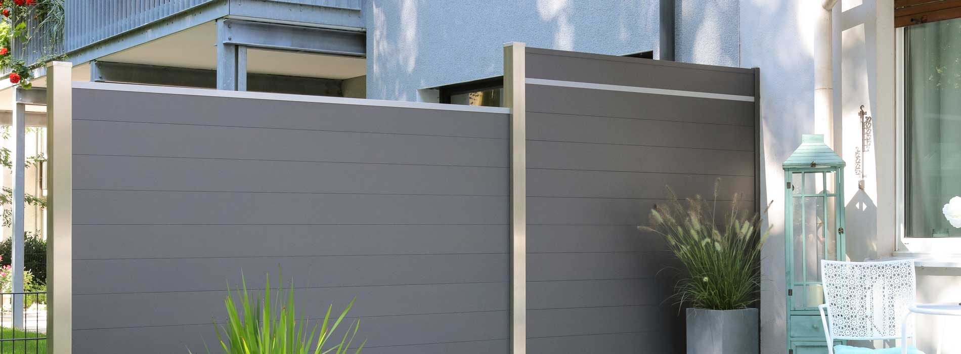 Header Aluminiumzaun Grau Silber Beleuchtung Schürkens